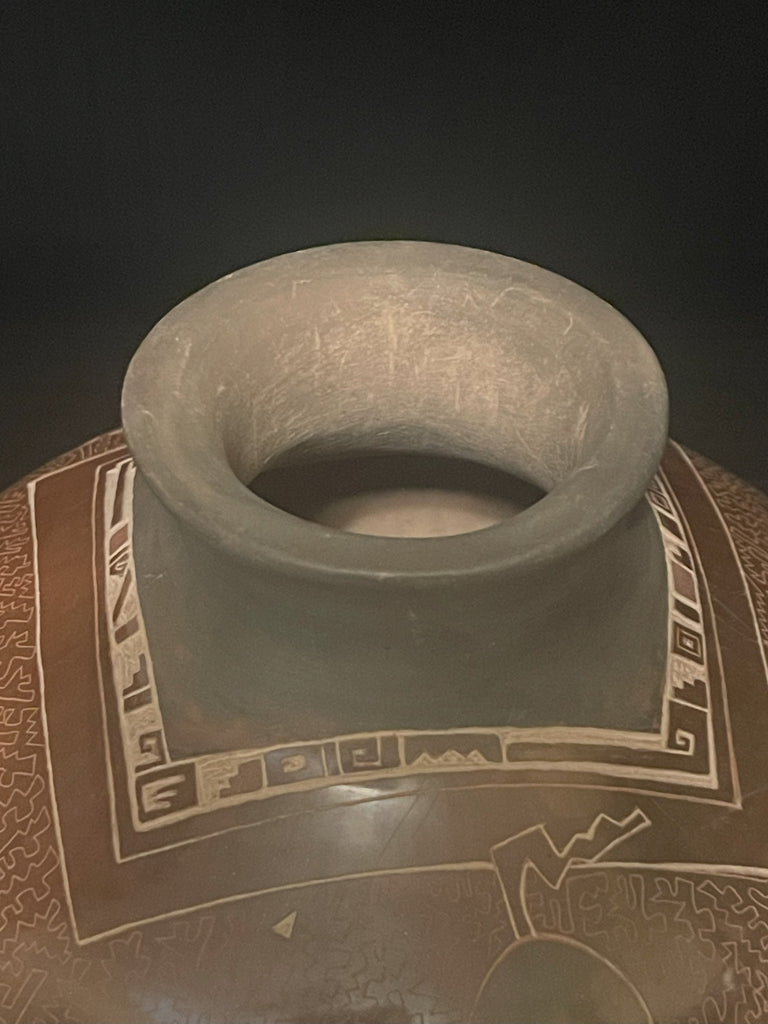 Native American Vase with 3 Horses Design by Dusty Naranjo, Santa Clara Pueblo (JD75)
