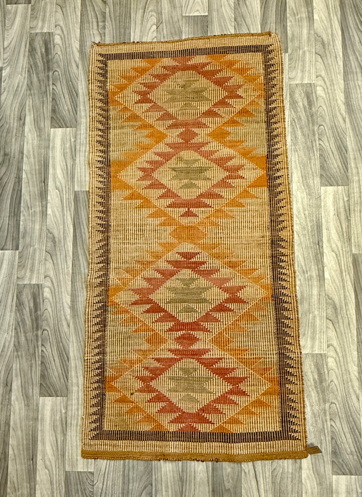 Navajo Rug Weaving in Crystal Style with Raised Outline, vintage handwoven  (GM379)