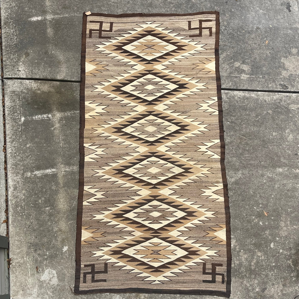 Navajo rug weaving in Eyedazzler style with Whirling Log design - pre 1940s, authentic Native American, handwoven (GM352)