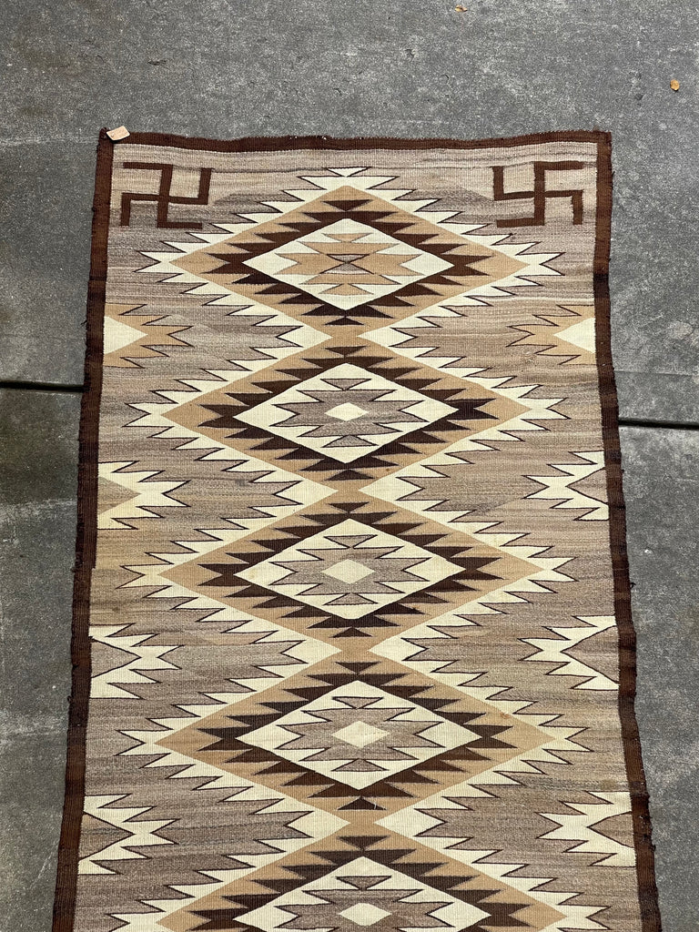 Navajo rug weaving in Eyedazzler style with Whirling Log design - pre 1940s, authentic Native American, handwoven (GM352)