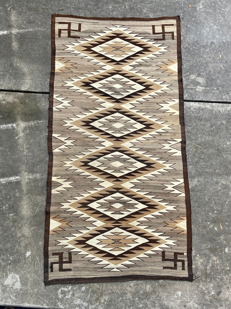 Navajo rug weaving in Eyedazzler style with Whirling Log design - pre 1940s, authentic Native American, handwoven (GM352)