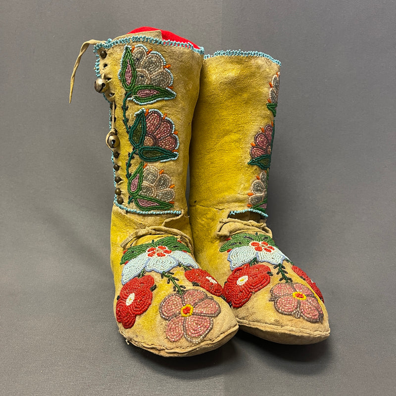 Authentic Native American Northern Rockies High-Top Beaded Moccasins, vintage - mid 1900s  (GM3)