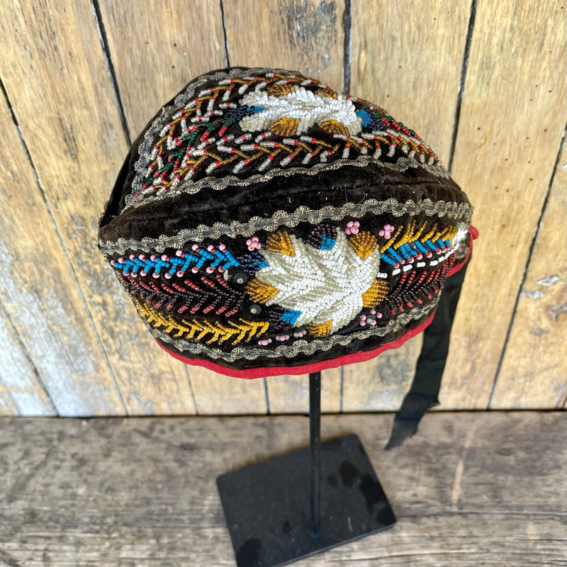 Antique Iroquois/Mohawk Glengarry beaded hat ca. 1860 - excellent condition!