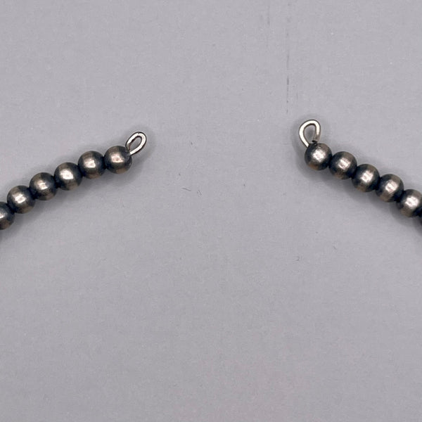 Classic Navajo sterling silver bead choker necklace with turquoise sto