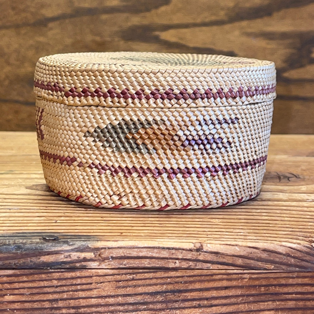 Antique Makah Lidded Trinket Basket, ca. 1920  (SSB3)