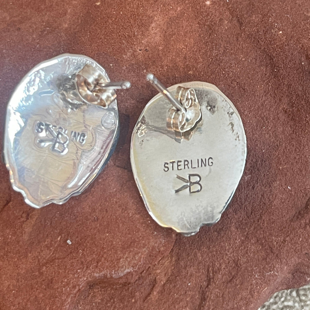 Navajo Spiny Oyster Shell Earrings with Twist Rope and Hand Stamped Outline   2/83