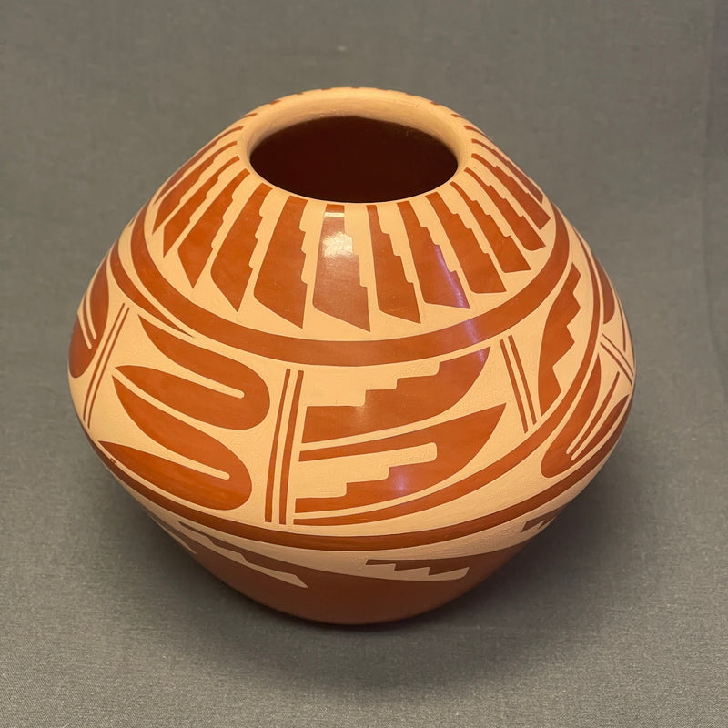 Mary H. Loretto, Jemez Pueblo  Authentic Jemez Handmade Eagle Feather Painted Pot (JM23)