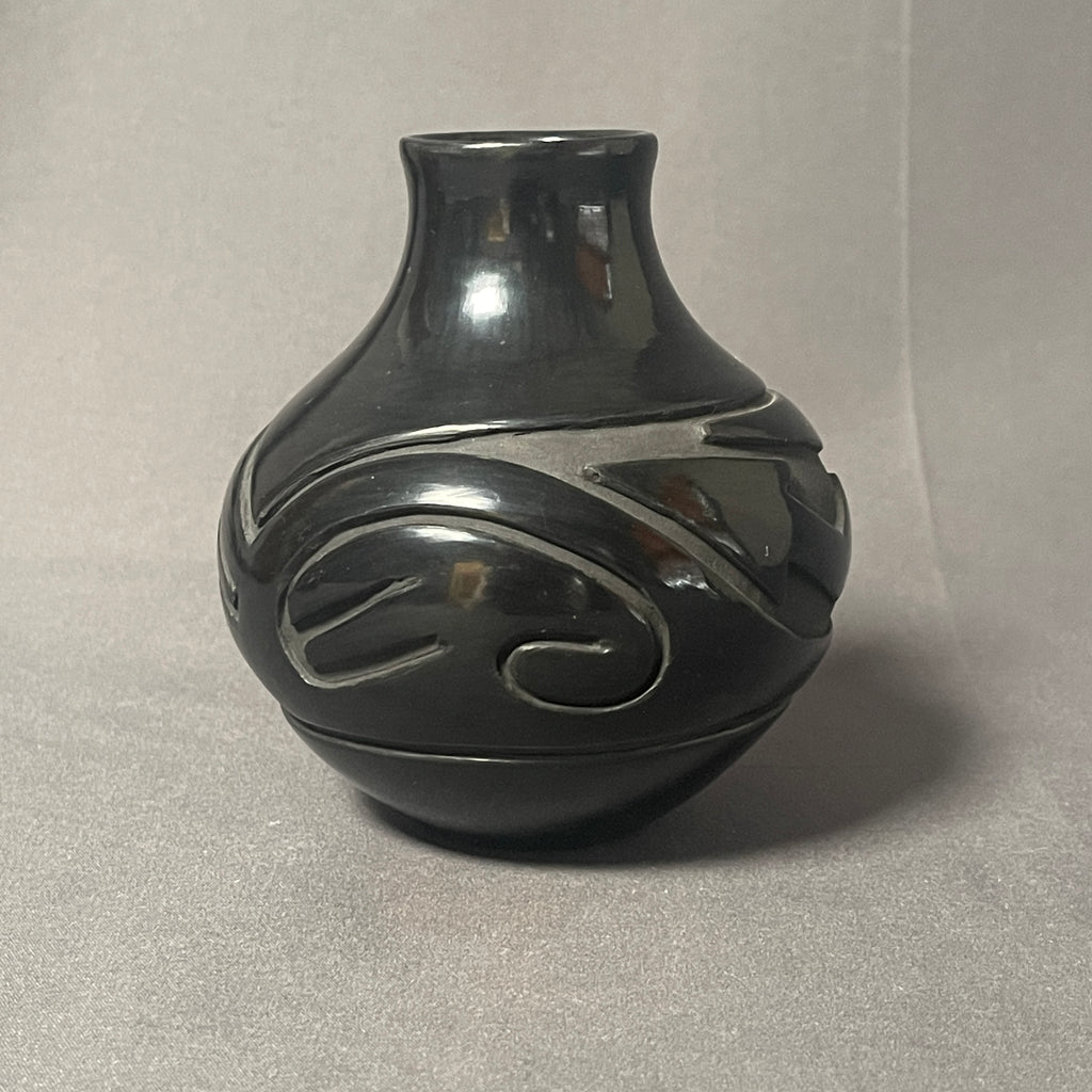 Denise Chavarria - Vintage Santa Clara Pueblo, Handmade Blackware Pot with Carved Avanyu Design (JM10)