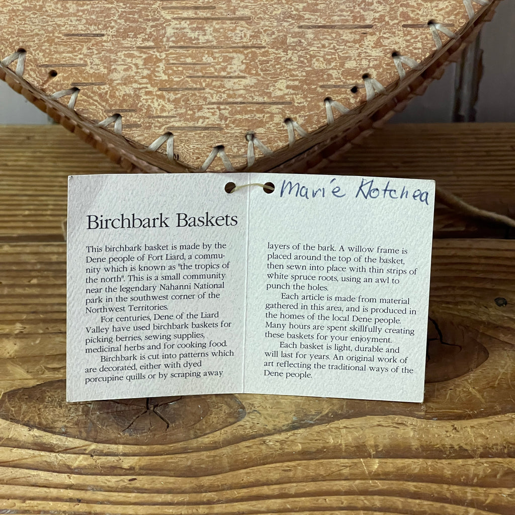 Canadian Northwest Territories heart shaped birchbark basket artist signed Marie Kotchea (GM454)