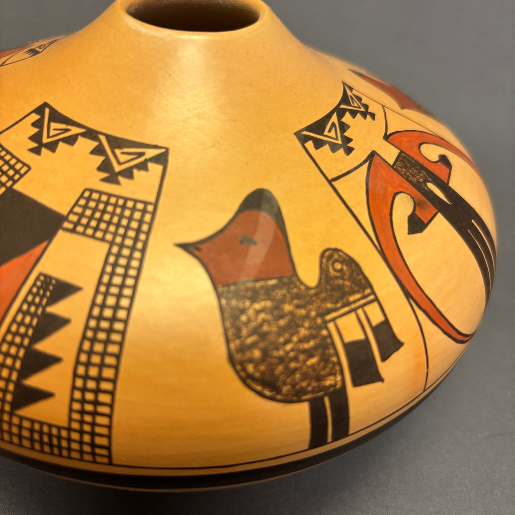 Gloria Mahle, Hopi Wide Painted Pot with Bird Design  (JM47)