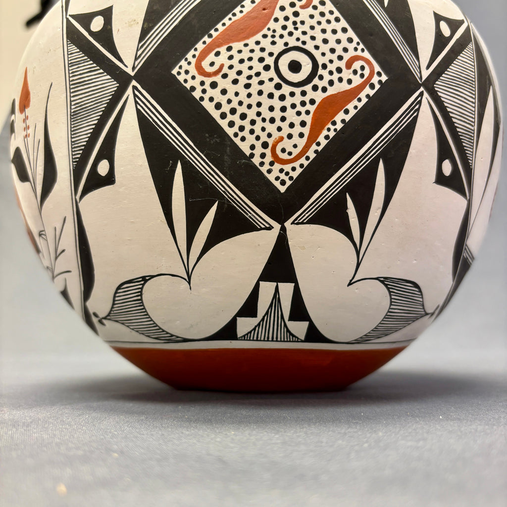 Franklin Peters Vintage Acoma Pueblo Olla with Parrot Design   (JM76)