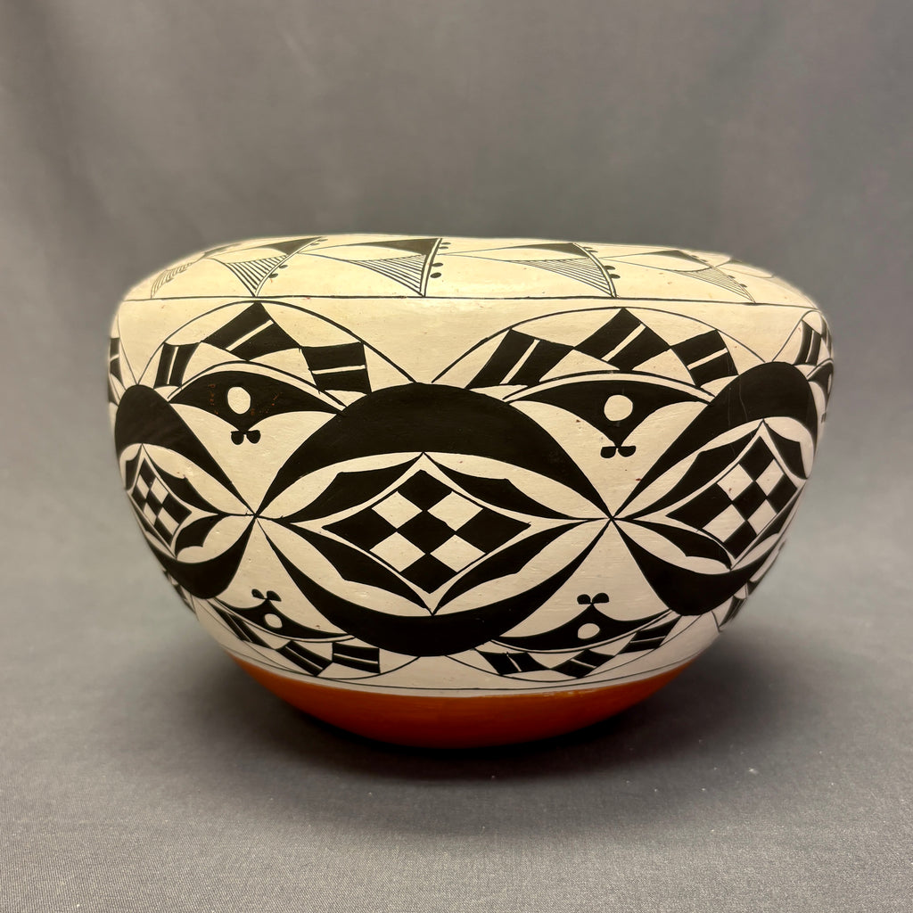 Franklin Peters Vintage Acoma Pueblo Painted Pot with Geometric Design   (JM79)