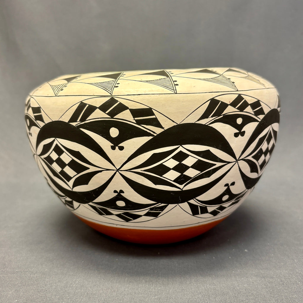 Franklin Peters Vintage Acoma Pueblo Painted Pot with Geometric Design   (JM79)
