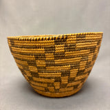 Vintage Pima Coiled Basket, authentic Native American  (JFB16)