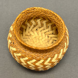 Vintage Tarahamura Small Basket with Zig Zag Design, Mexico   (JFB19)