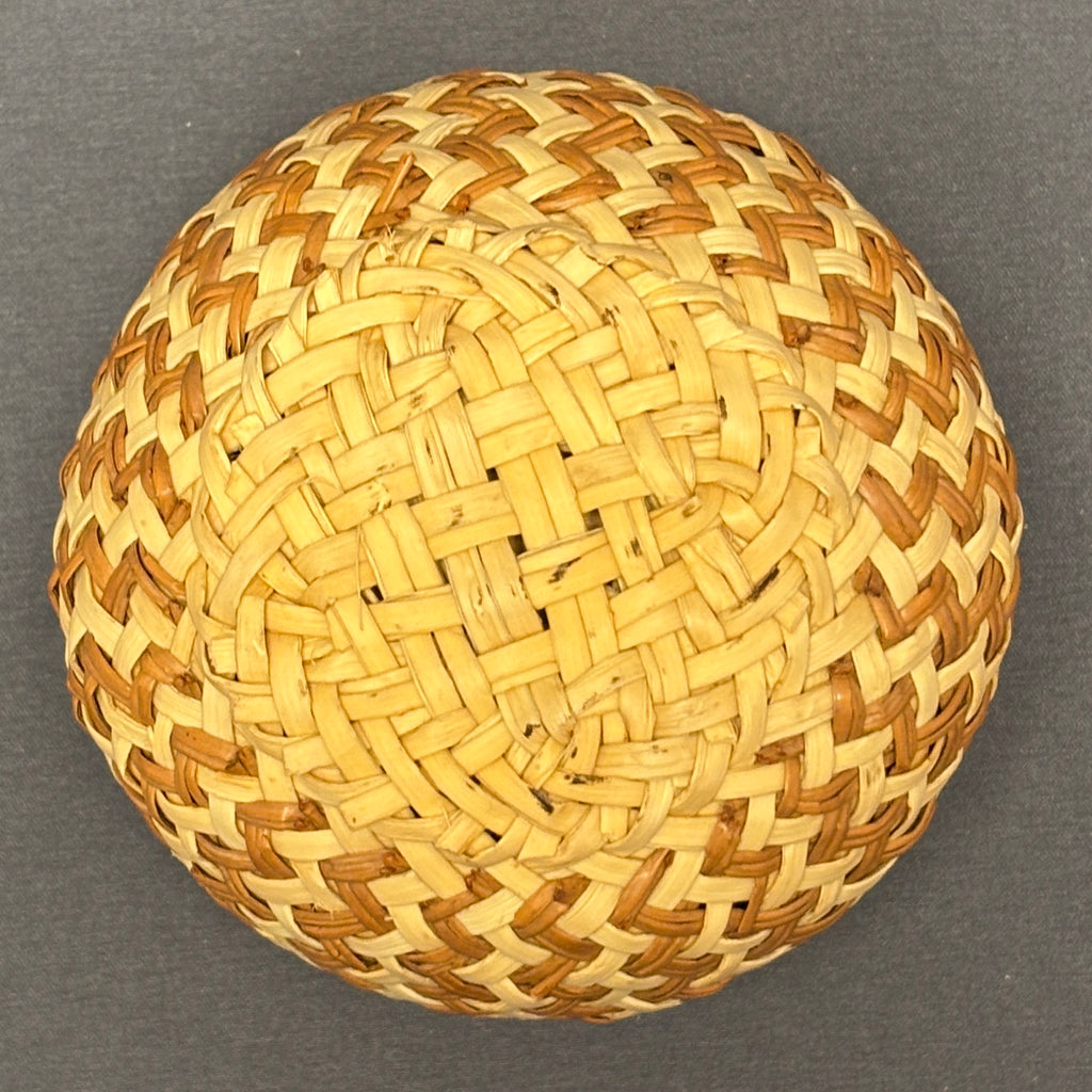 Vintage Tarahamura Small Basket with Zig Zag Design, Mexico   (JFB19)