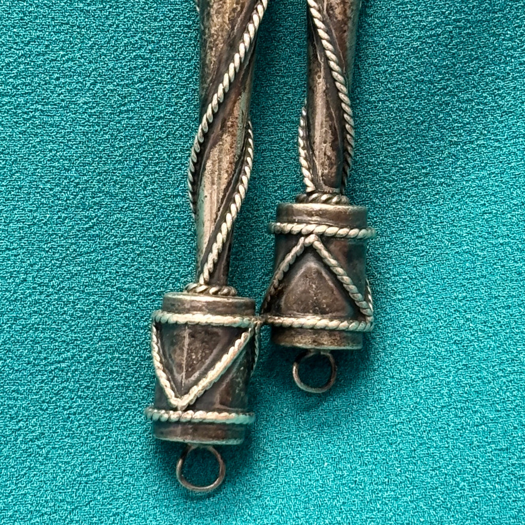 Vintage Navajo Turquoise and Sterling Silver Bolo Tie, authentic Native American   (JF115)
