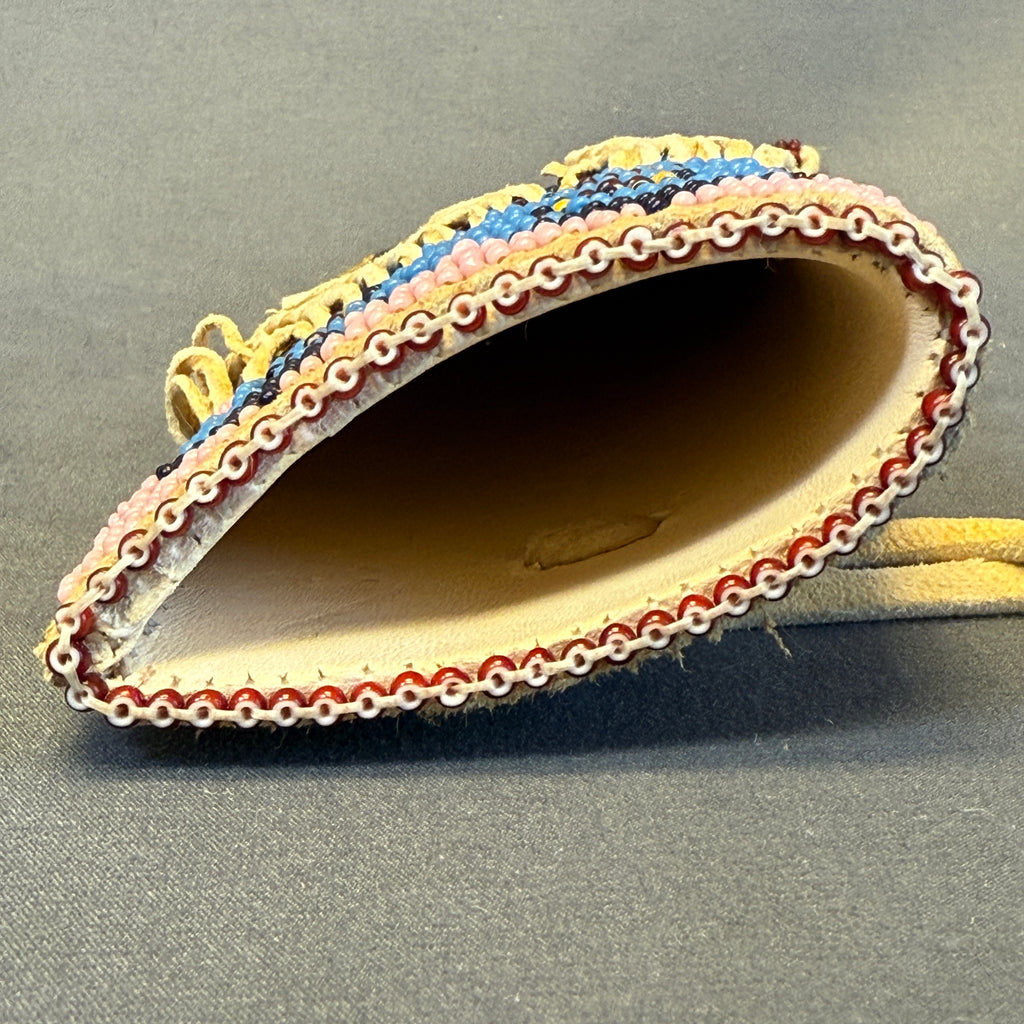 Cathy Smith Replica Lakota Sioux Beaded Knife Sheath   (RK174)