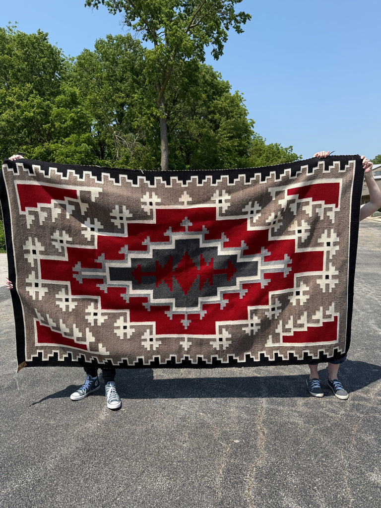 Large Navajo Rug Weaving in Ganado Style, vintage Native American Handwoven  (GM484)