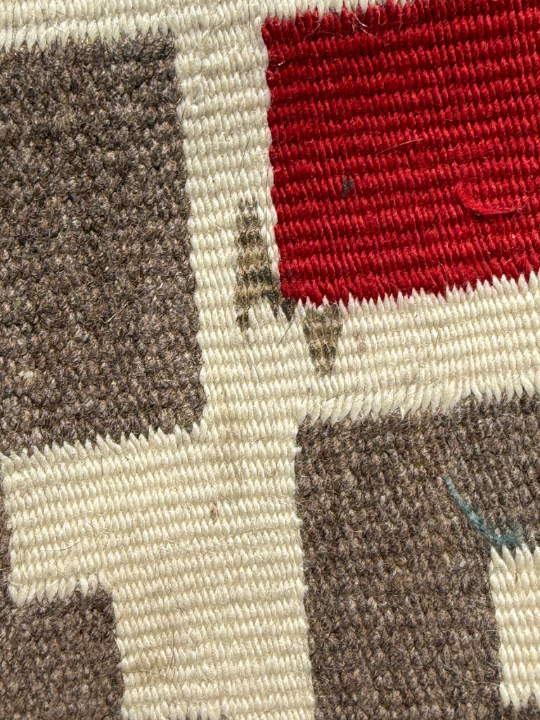Large Navajo Rug Weaving in Ganado Style, vintage Native American Handwoven  (GM484)