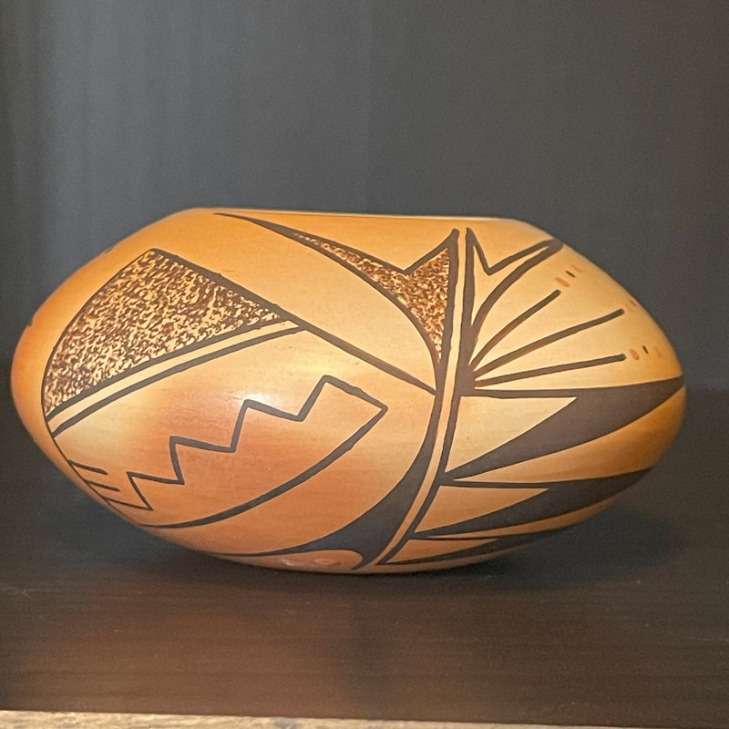 Handmade Native American Bowl by Fannie Polacca Nampeyo, Hopi - traditional firing (MW71)