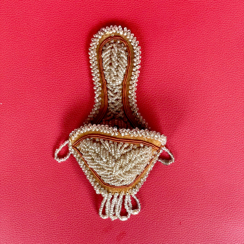 Iroquois Antique Beaded Wall Pocket - late 1800s Niagara-style beadwork.  Thread sewn with glass beads on velvet (GM49)