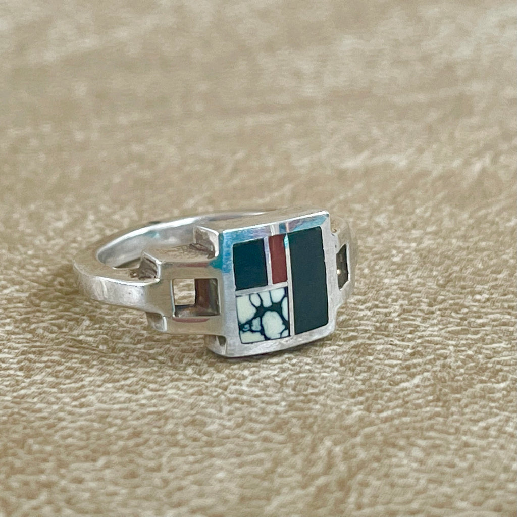 Contemporary Inlay ring by Ray Tracey, Navajo – Authentic Navajo Jewelry (RK143)