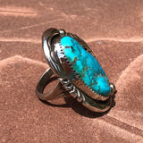 Classic Navajo ring with genuine turquoise and handmade silver leaf and scroll work, Vintage Navajo blue turquoise ring in size 6 (DC53)