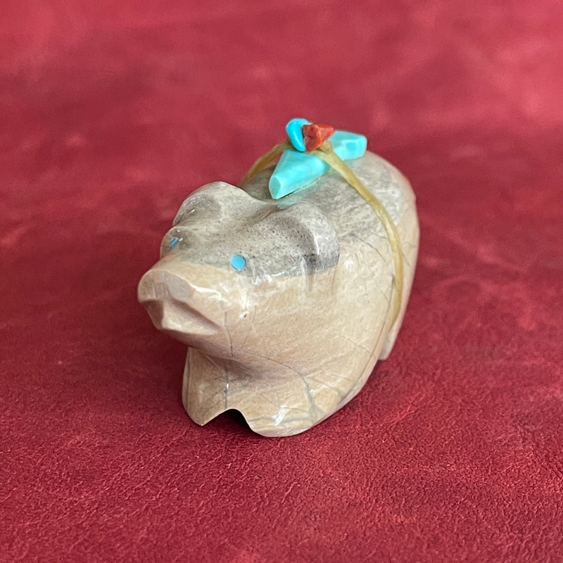 Bear Fetish with turquoise arrowhead (RK218)