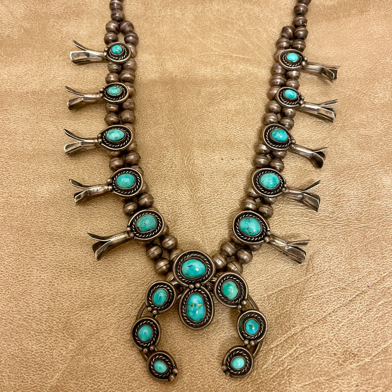 Vintage Navajo Squash Blossom Necklace with Turquoise Stones, authentic Native American  (6/32)