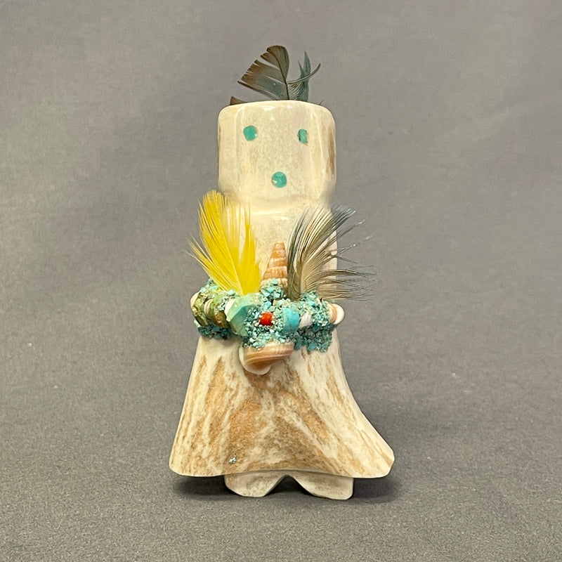 Zuni Carved Antler Corn Maiden Fetish  (AC58)