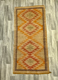 Navajo Rug Weaving in Crystal Style with Raised Outline, vintage handwoven  (GM379)