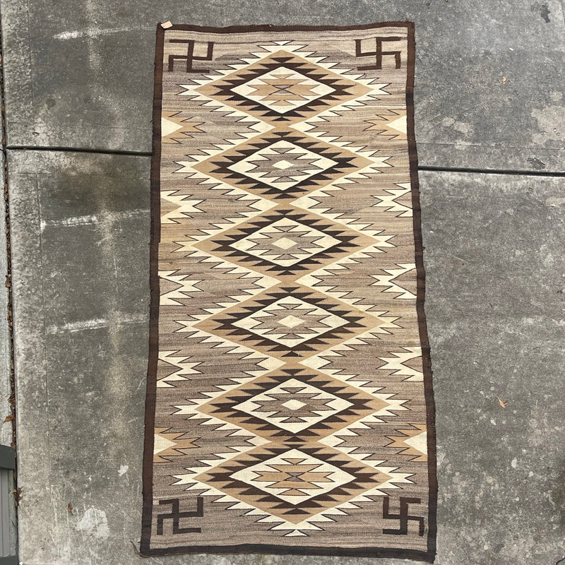 Navajo rug weaving in Eyedazzler style with Whirling Log design - pre 1940s, authentic Native American, handwoven (GM352)