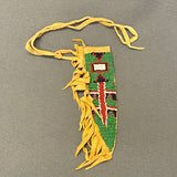 North Plains Authentic Native American beaded child's knife sheath - Late 1900s.  (GM219)