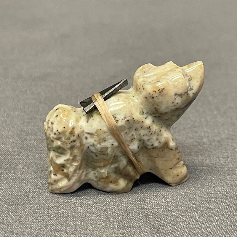 Zuni Alabaster Wolf Fetish   (RK224)