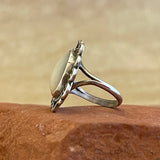 Navajo silver and Mother of Pearl Ring with Scroll Design, authentic Native American - ring size: 7 1/4   (5/141)