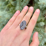 Vintage Zuni Inlay Sterling Silver Ring with Black Jet - size 7 3/4