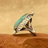Classic Navajo Sterling Silver Ring with Genuine Turquoise, vintage Native American - size 6 3/4   (5/74)