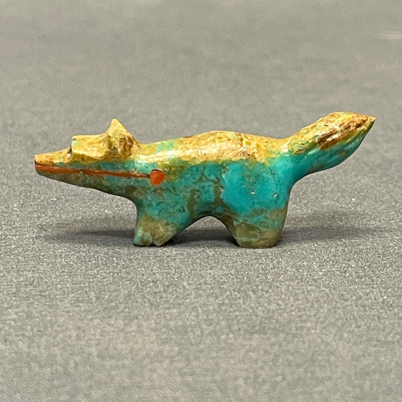 Zuni Boulder Turquoise Fox Fetish with Pipestone Heartline   (SSC41)
