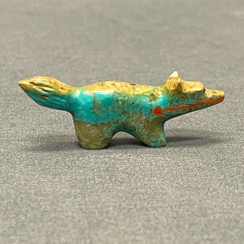 Zuni Boulder Turquoise Fox Fetish with Pipestone Heartline   (SSC41)
