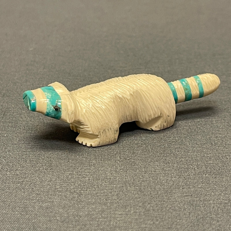 Zuni Alabaster Raccoon Fetish with Turquoise Stripes, vintage Native American   (SSC71)