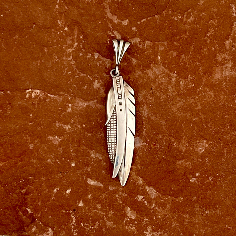 Ray Tracey, Navajo feather and corn pendant (PZ3)