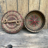 Vintage Great Lakes region Splint and Sweetgrass Basket (GM330)