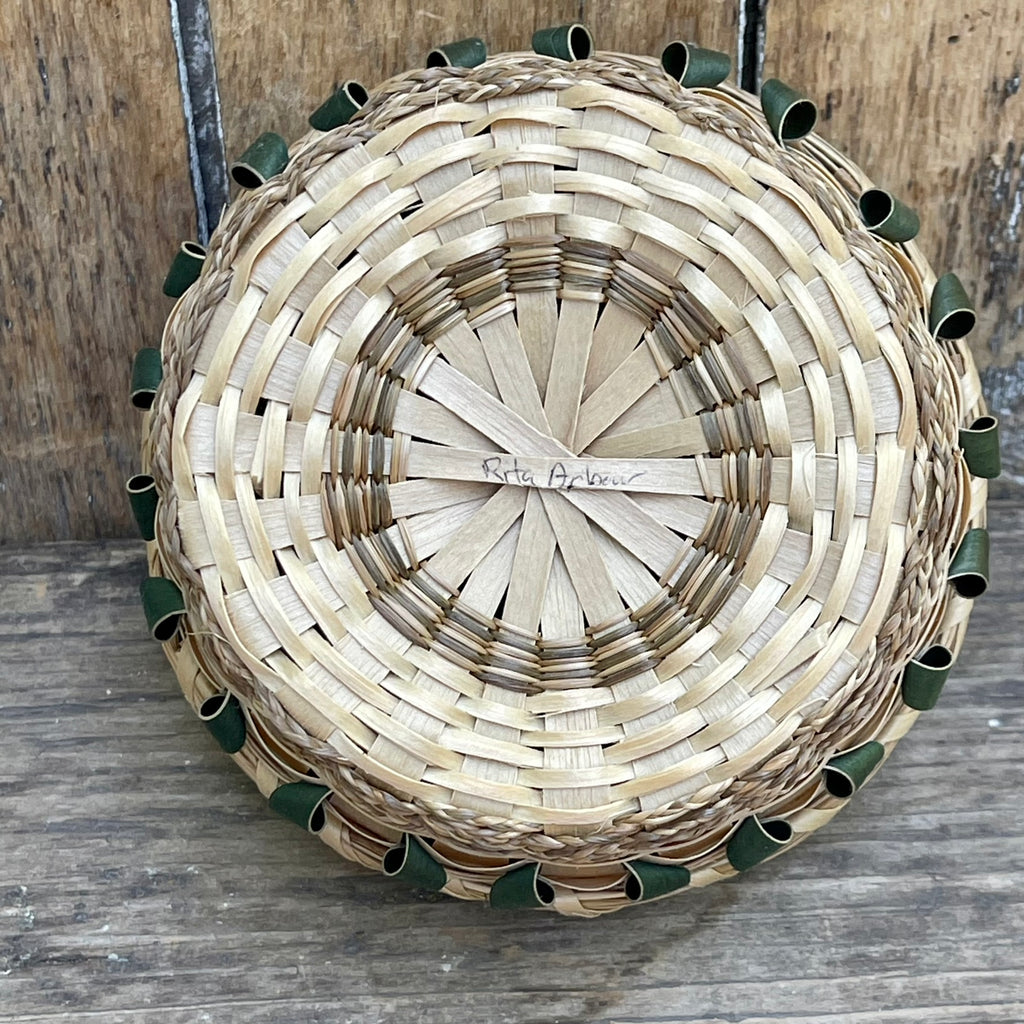 Vintage Mohawk Sweet Grass Basket with Black Ash Splints by Rita Arbour (RK74)
