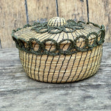 Vintage Ojibwe Large Sweetgrass Basket with scalloped edge and lid (RK26)