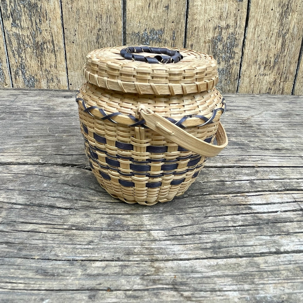 Vintage Blue and Beige Native American Ash Splints Basket with Handle and Lid by Sidney Hall, Ho-Chunk (RK75)