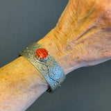 Gary Custer, Navajo Sterling Silver Tufa Cast Bracelet with Spiny Oyster Shell  (5/275)