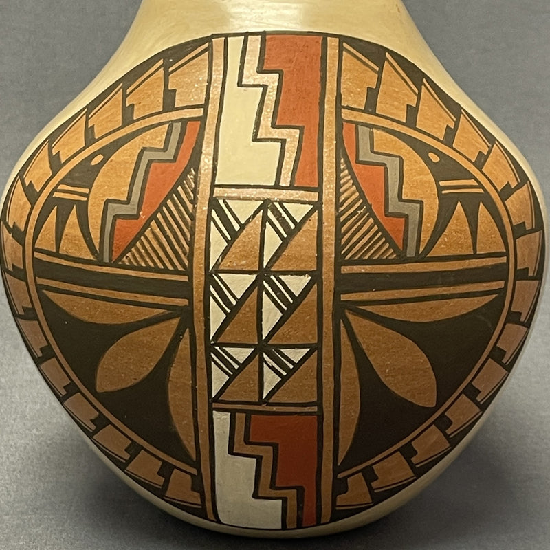 Juanita Fragua, Jemez Pueblo Handmade Painted Pot with Geometric Design, authentic Native American   (WHC48)