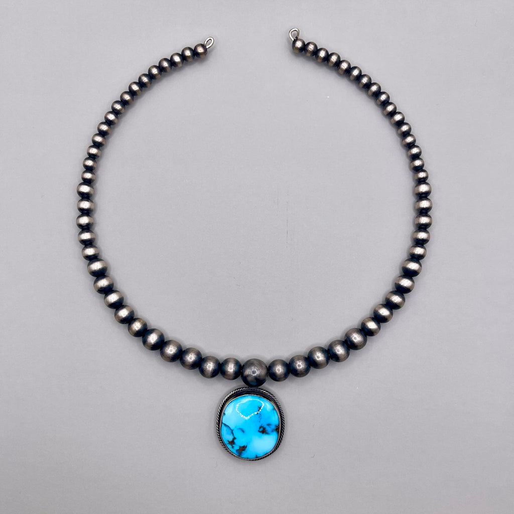 Classic Navajo sterling silver bead choker necklace with turquoise stone (3/80)