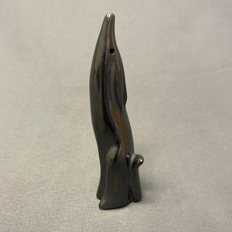 Linda Jo' Povi Askan, Santa Clara Pueblo, Vintage Blackware Howling Wolf Figure   (SSC76)